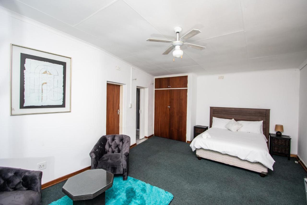 Willow Guest House Боксбург Екстериор снимка
