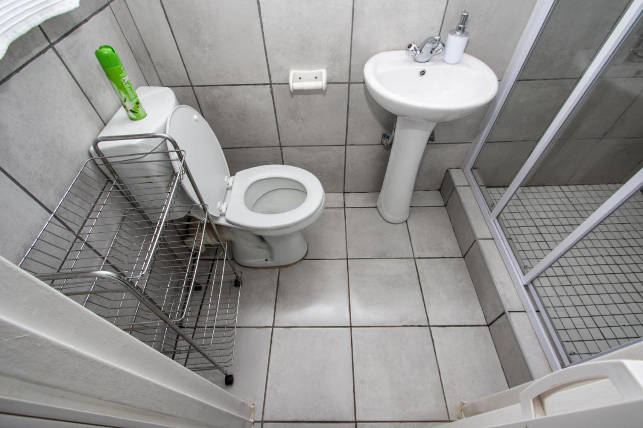 Willow Guest House Боксбург Екстериор снимка