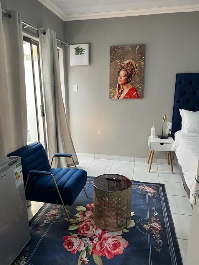 Willow Guest House Боксбург Екстериор снимка
