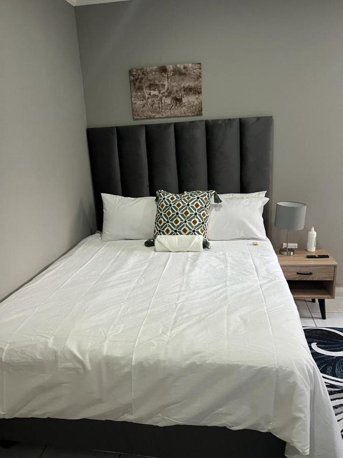 Willow Guest House Боксбург Екстериор снимка